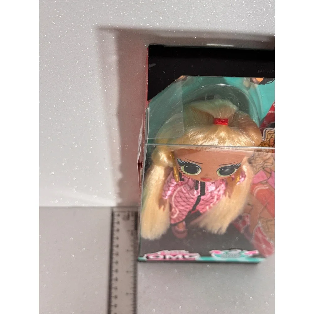 LOL Surprise OMG Swag Fashion Doll with 2 Looks and Accessories 591573
